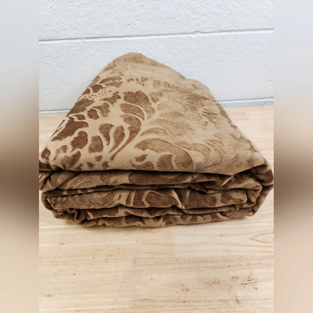 Williams Sonoma Home Floral Velvet Scroll Damask Coverlet F/Q  1 Sham Brown NOS